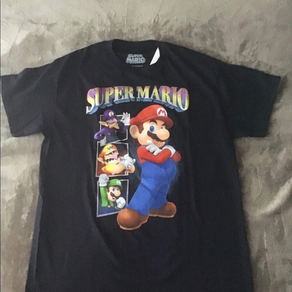 New Super Mario T-shirt